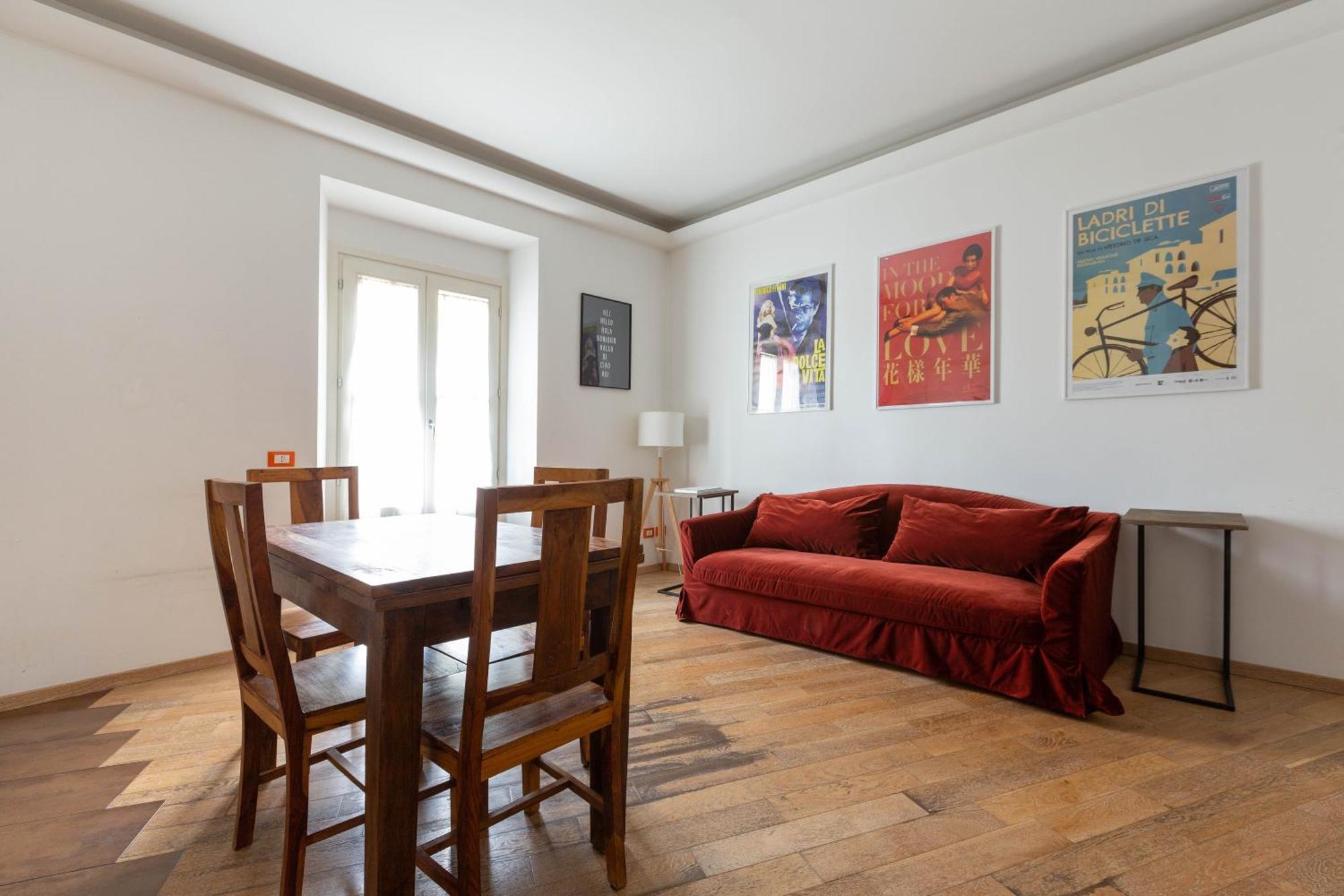 Porta Romana Comfy Apartment Milan Bagian luar foto